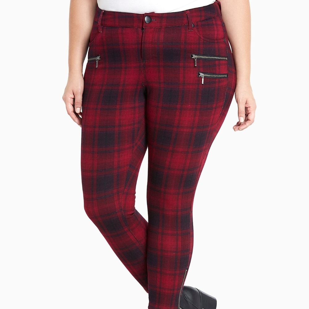 Torrid size 22 Red Plaid Ponte Pants